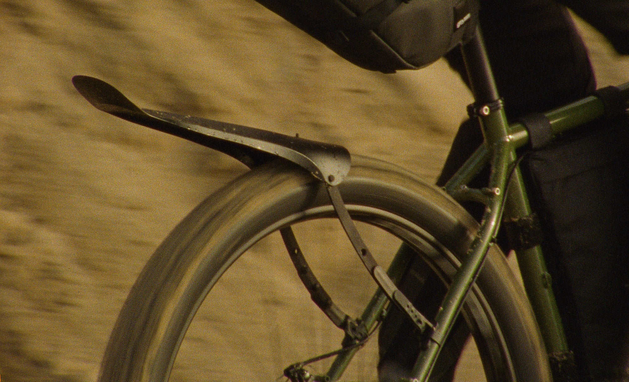 Parafango Posteriore Per Bici Ass Savers – Ala Win Savers Con Scanalatura Dorata